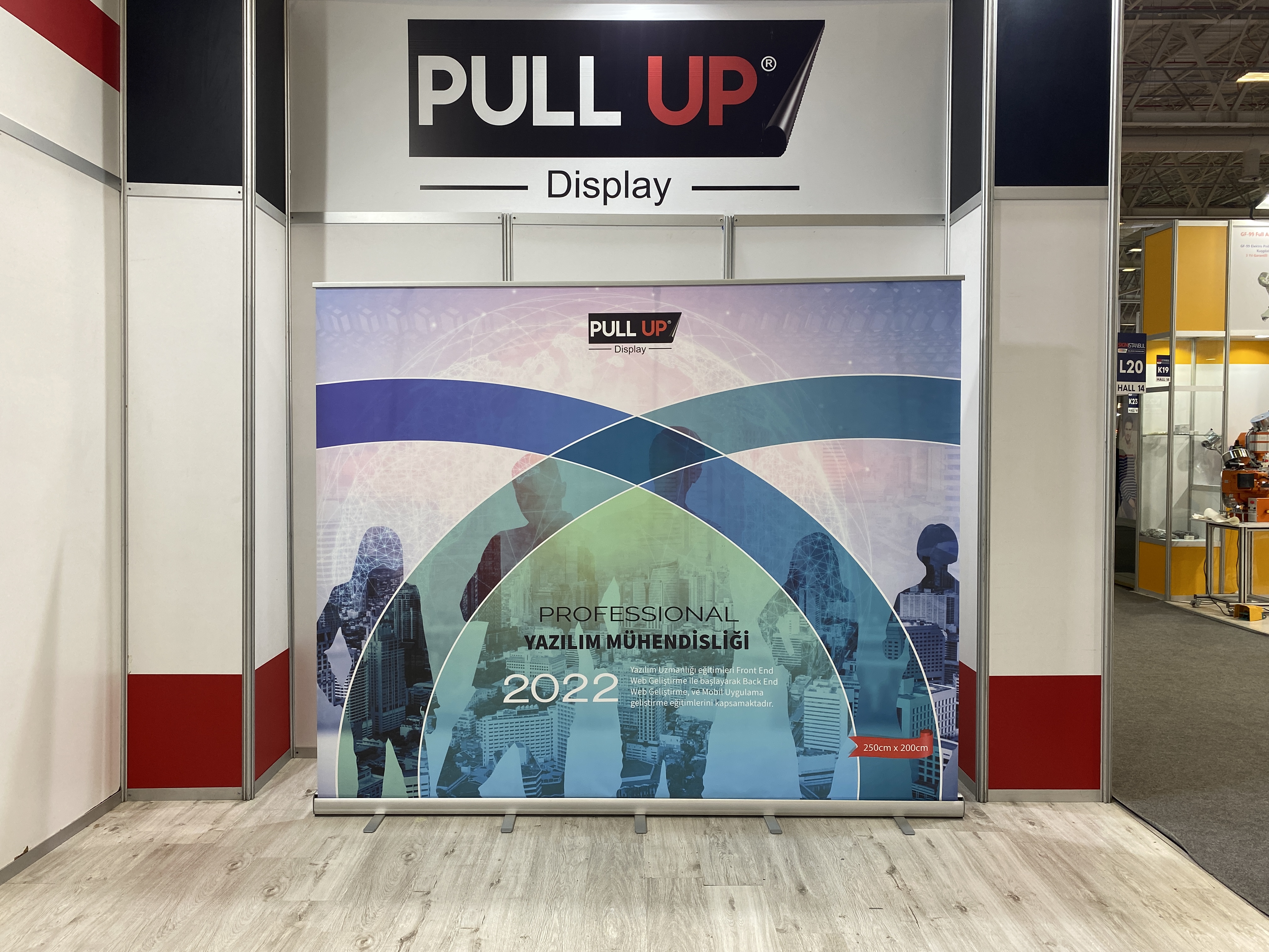 Pull Up Display